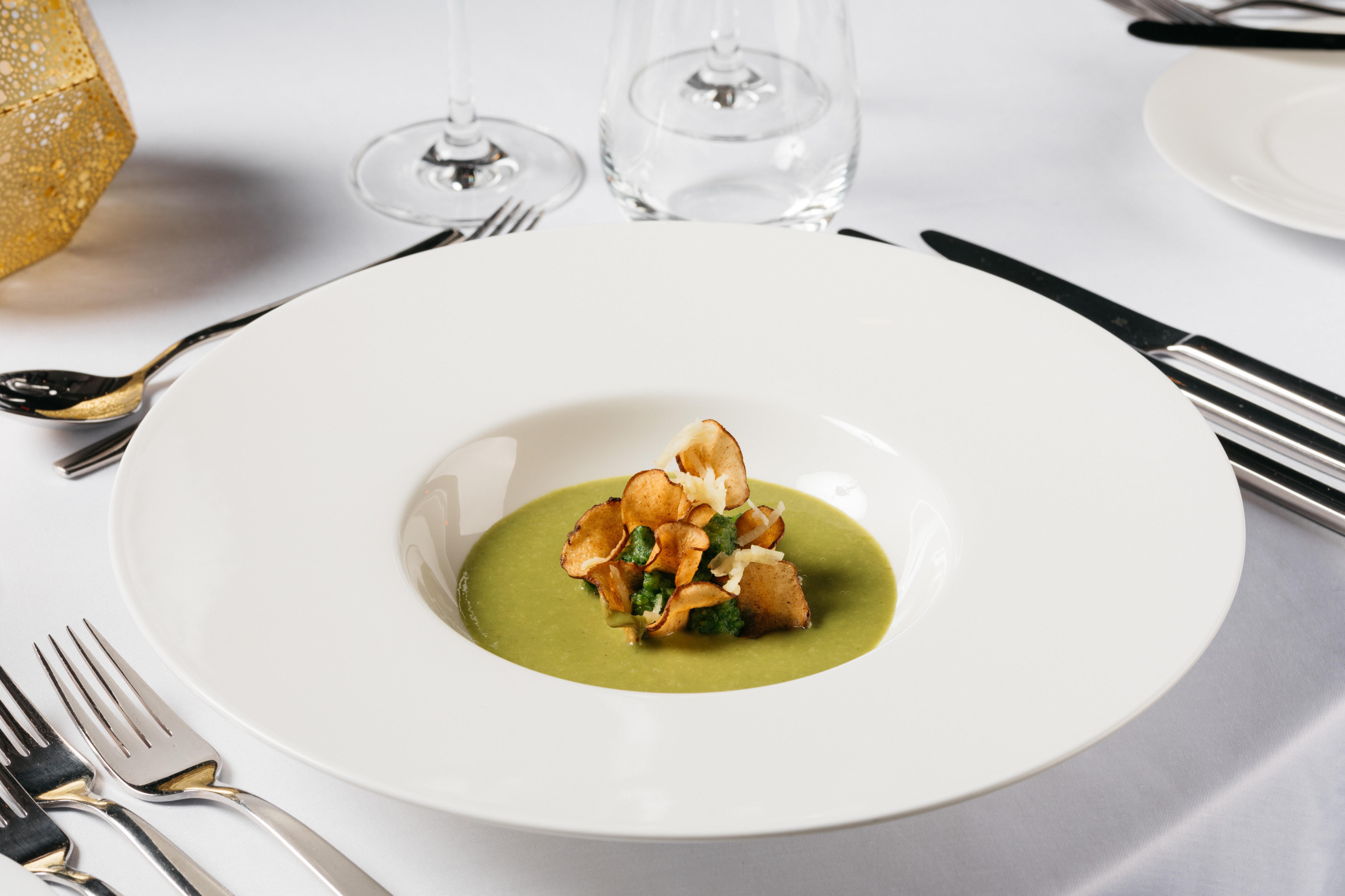 Hotel Intercontinental - Ljubljana By Ihg Esterno foto A soup course