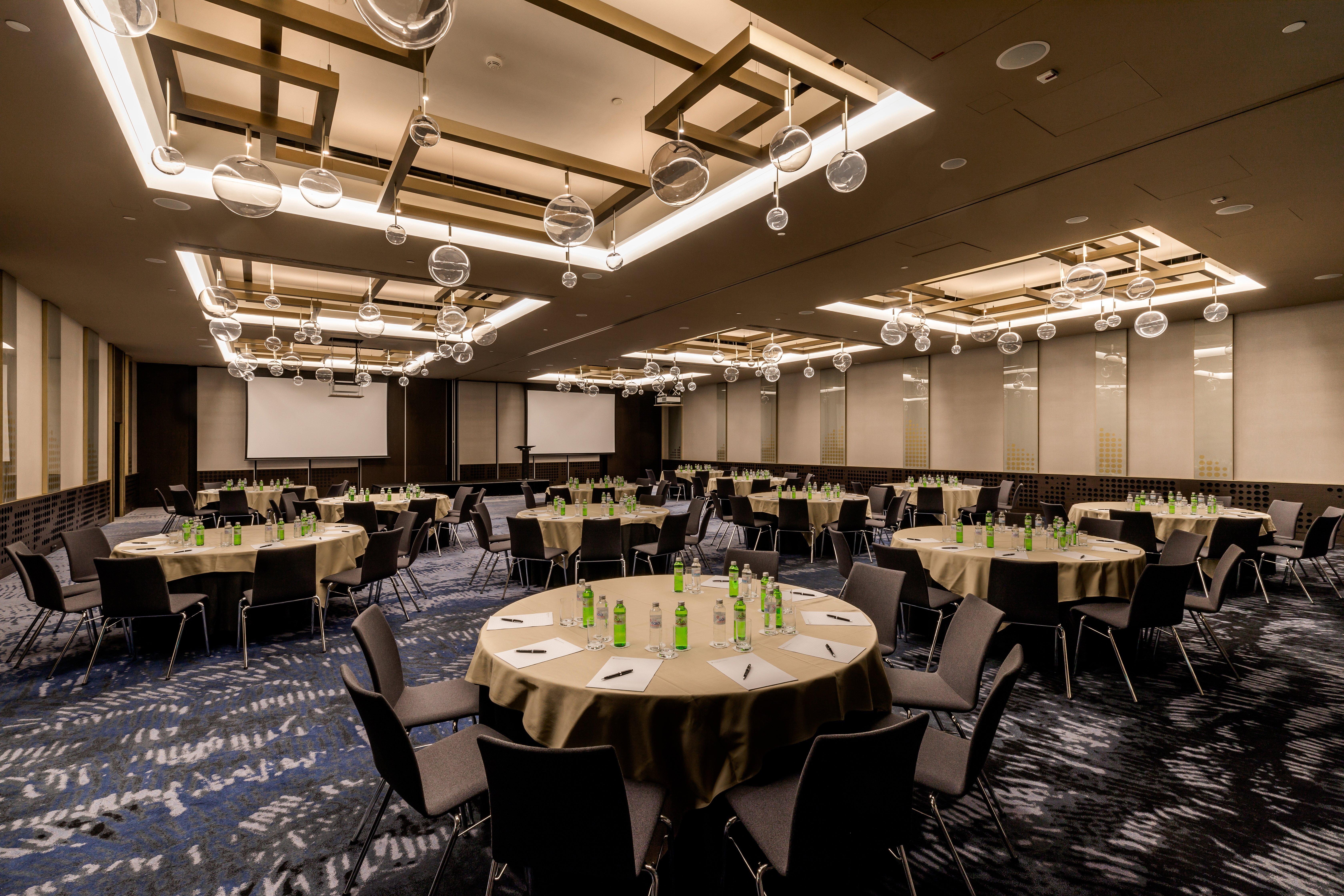 Hotel Intercontinental - Ljubljana By Ihg Esterno foto The ballroom