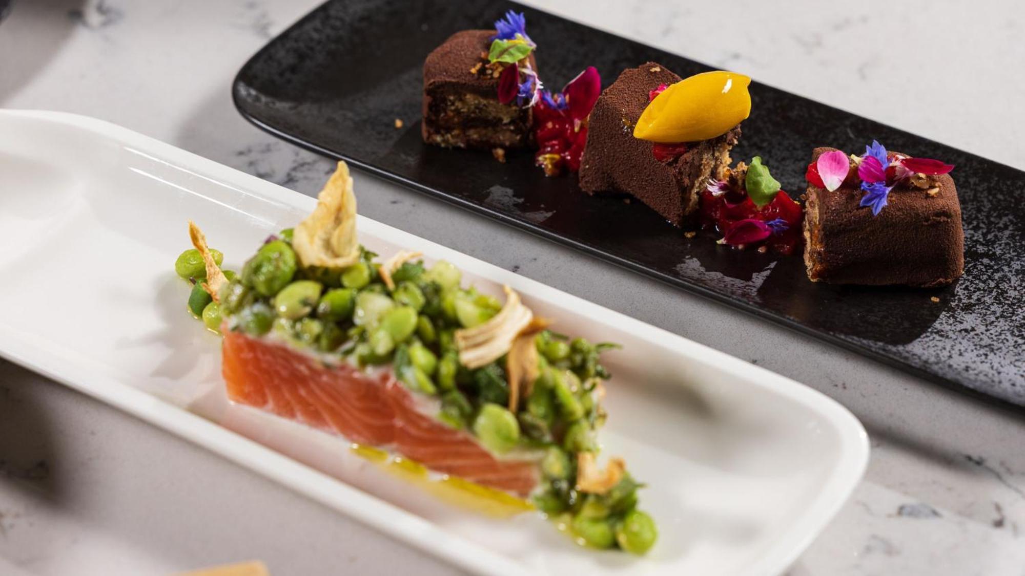 Hotel Intercontinental - Ljubljana By Ihg Esterno foto Salmon and chocolate